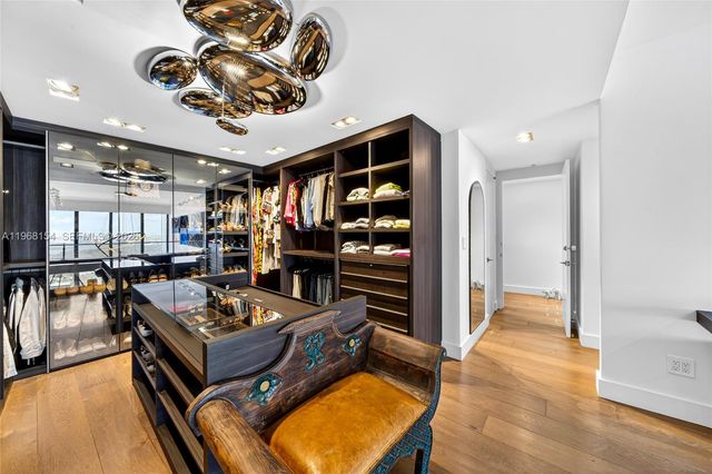 601 NE 36th St 3407, Miami, FL 33137