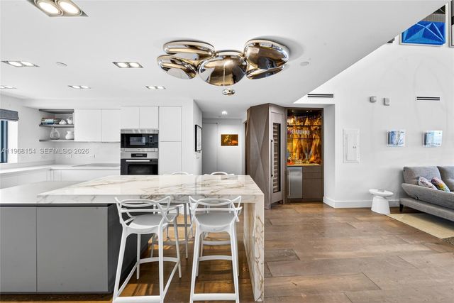 601 NE 36th St 3407, Miami, FL 33137