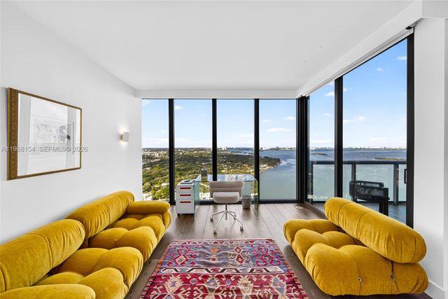 601 NE 36th St 3407, Miami, FL 33137