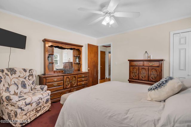 109 Redwood Place E, Brick, NJ 08724