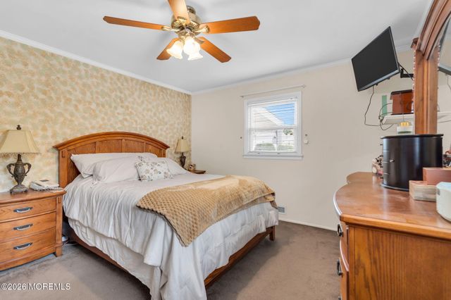 109 Redwood Place E, Brick, NJ 08724