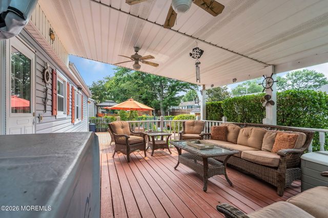 109 Redwood Place E, Brick, NJ 08724