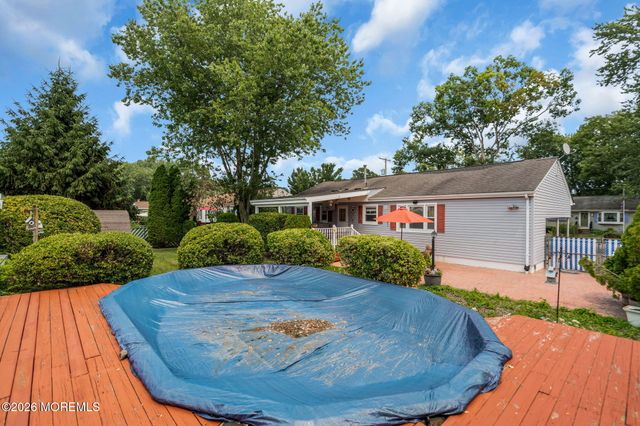 109 Redwood Place E, Brick, NJ 08724