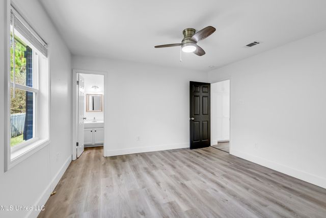 8828 Manoo Place, Diamondhead, MS 39525