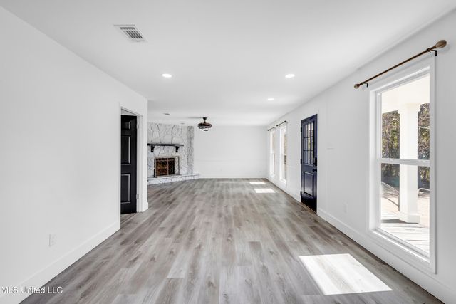 8828 Manoo Place, Diamondhead, MS 39525