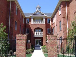 413 W Barbee Chapel Road, Chapel Hill, NC 27517