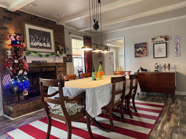 1009 Woodmont Dr, Gallatin, TN 37066