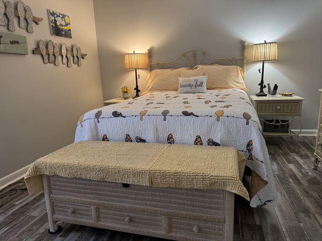 1009 Woodmont Dr, Gallatin, TN 37066