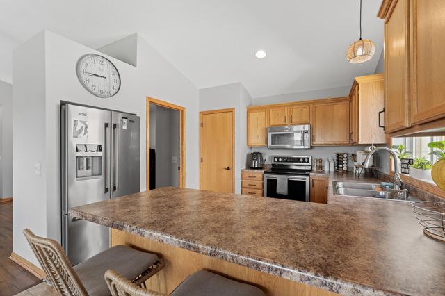 209 Luella Place NE, Stewartville, MN 55976