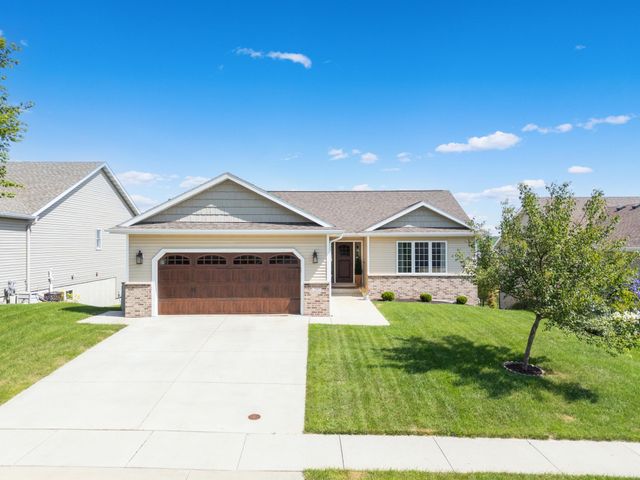 209 Luella Place NE, Stewartville, MN 55976