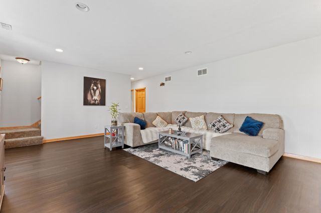 209 Luella Place NE, Stewartville, MN 55976