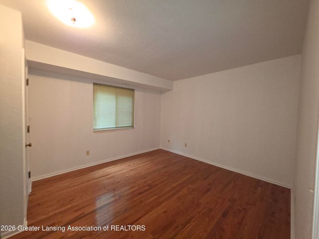 1715 Maple Ridge Road 4, Haslett, MI 48840