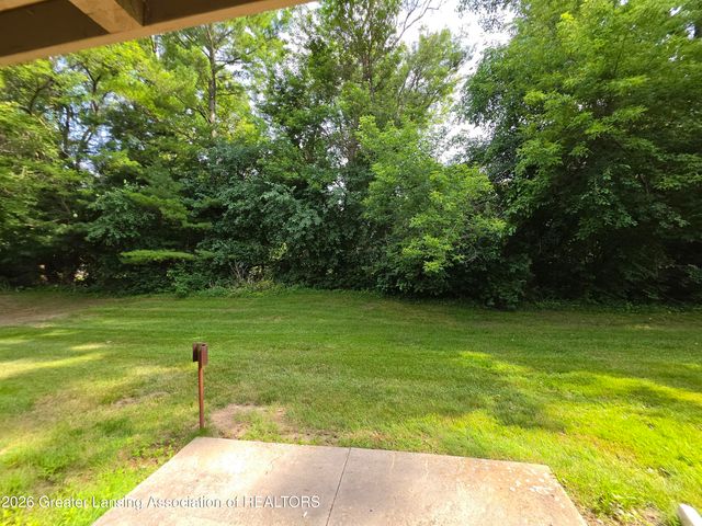 1715 Maple Ridge Road 4, Haslett, MI 48840