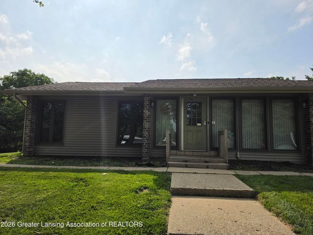 1715 Maple Ridge Road 4, Haslett, MI 48840