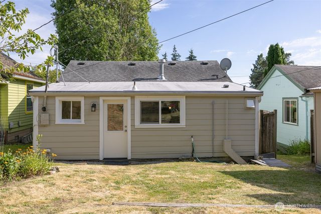 1715 Mill Ave, Bellingham, WA 98225