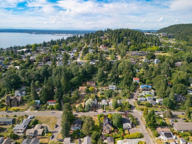 1715 Mill Ave, Bellingham, WA 98225
