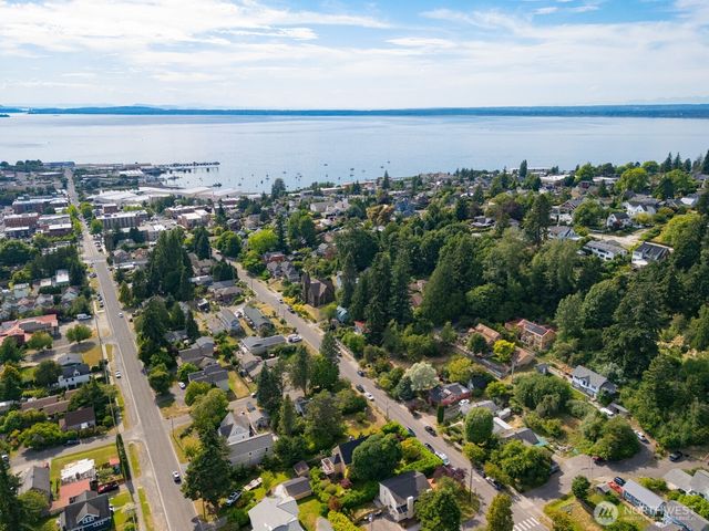 1715 Mill Ave, Bellingham, WA 98225