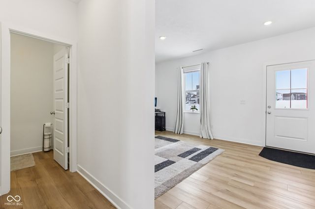 10276 Samerton Lane, Indianapolis, IN 46239