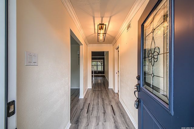 8931 Shady Leaf, San Antonio, TX 78254