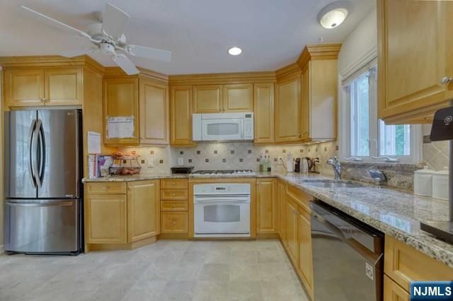 230 Pinelynn Road, Glen Rock, NJ 07452