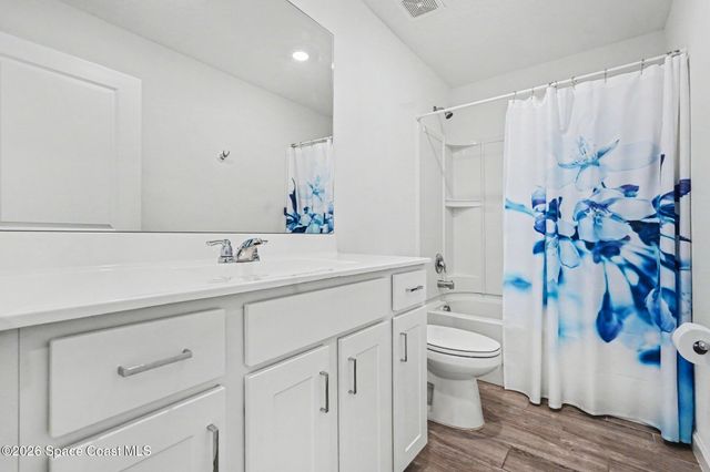 906 Dockside Drive SW, Palm Bay, FL 32908