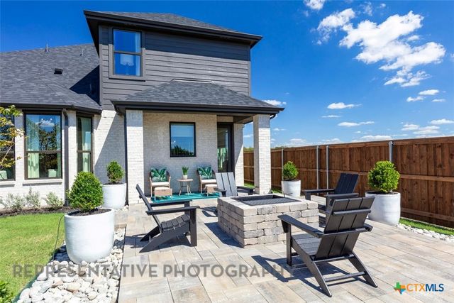 209 Menlo Bend, Liberty Hill, TX 78642