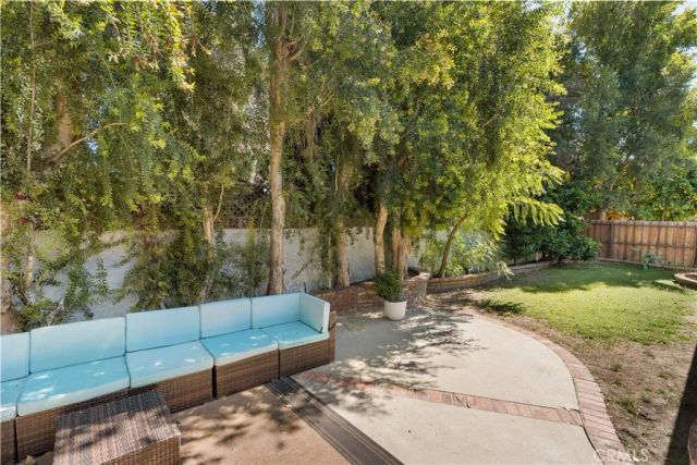 7916 Mason Avenue, Winnetka, CA 91306