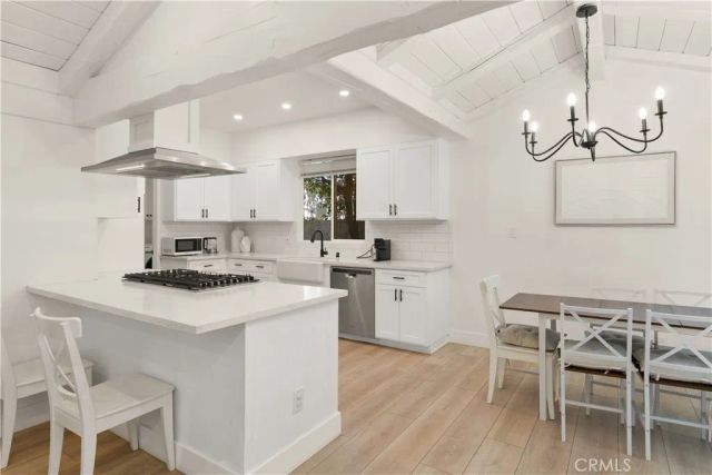 7916 Mason Avenue, Winnetka, CA 91306