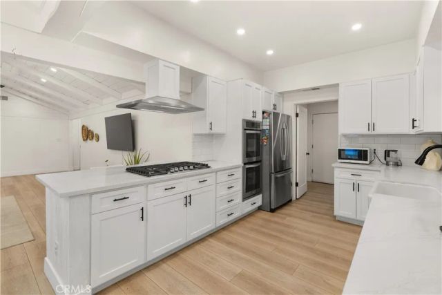 7916 Mason Avenue, Winnetka, CA 91306