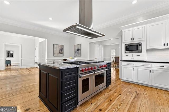 3185 Raskarity Road, Cumming, GA 30041