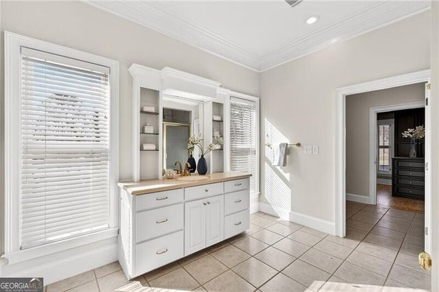 3185 Raskarity Road, Cumming, GA 30041