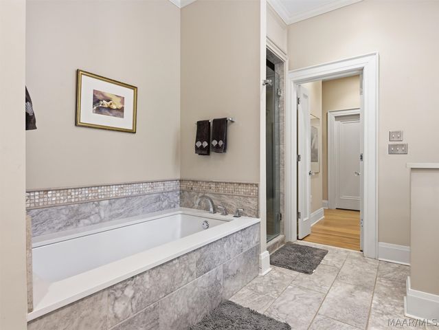 820 E Fairview Avenue, Montgomery, AL 36106