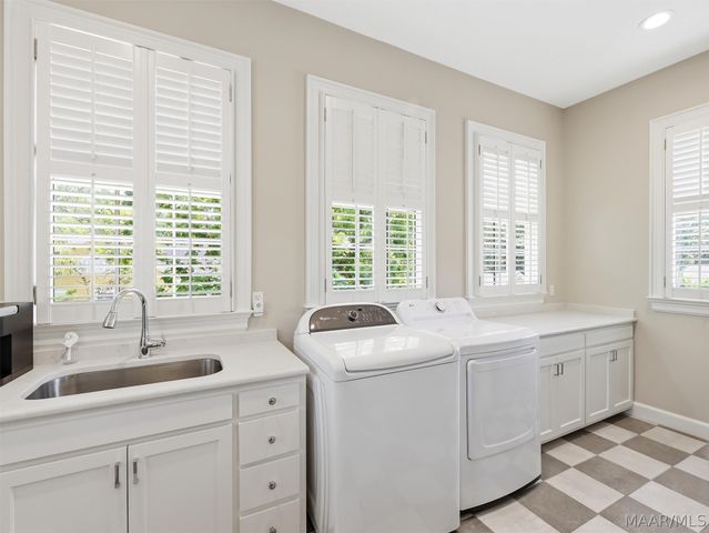 820 E Fairview Avenue, Montgomery, AL 36106