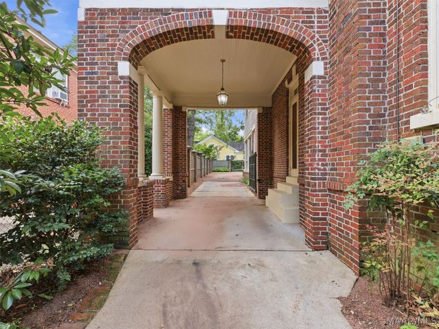 820 E Fairview Avenue, Montgomery, AL 36106