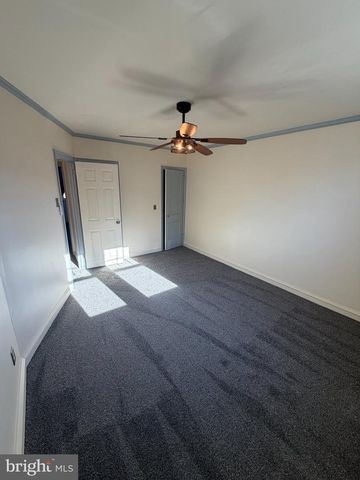 5938 HOUGHTON ST, Philadelphia, PA 19128