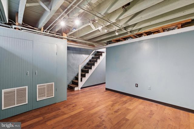 5938 HOUGHTON ST, Philadelphia, PA 19128