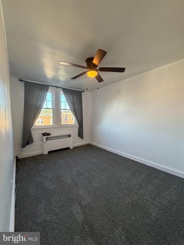 5938 HOUGHTON ST, Philadelphia, PA 19128