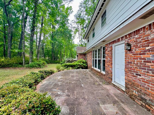 443 Club Acres Boulevard, Orangeburg, SC 29118