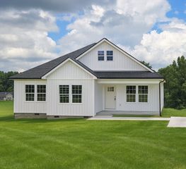700 Nels Adams Rd, Dickson, TN 37055