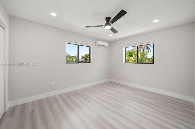 1944 NE 2nd Avenue, Pompano Beach, FL 33060
