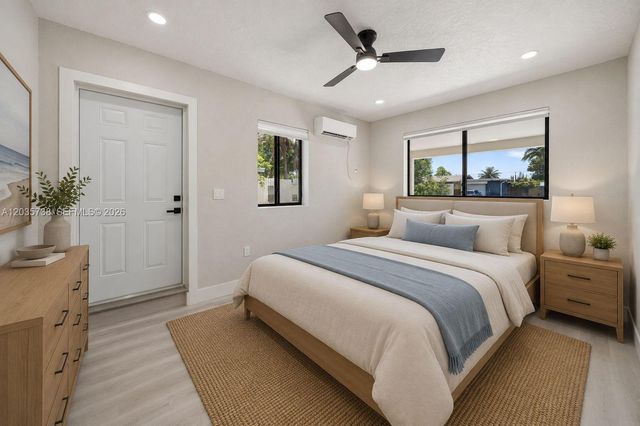 1944 NE 2nd Avenue, Pompano Beach, FL 33060