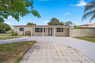 1944 NE 2nd Avenue, Pompano Beach, FL 33060