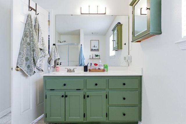 319 lamplighter Drive, Benton, AR 72015