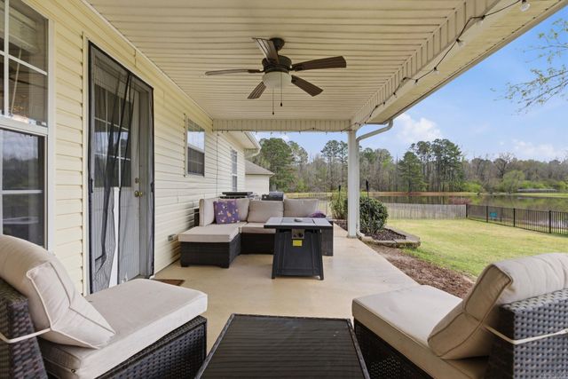 319 lamplighter Drive, Benton, AR 72015