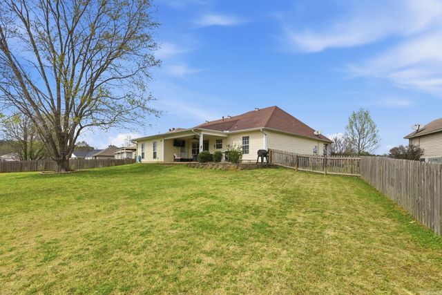 319 lamplighter Drive, Benton, AR 72015