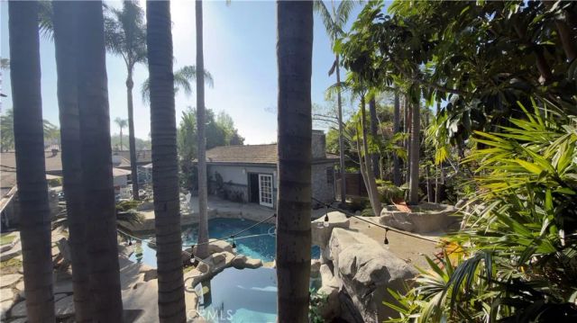 451 N Baldy Vista, Glendora, CA 91741