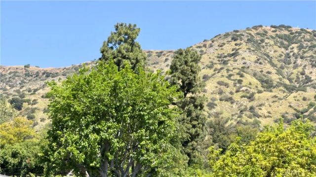 451 N Baldy Vista, Glendora, CA 91741