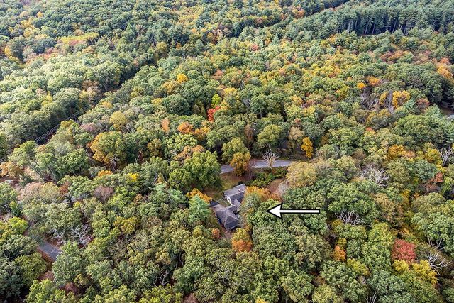 137 Rocky Hill Road, Scituate, RI 02857