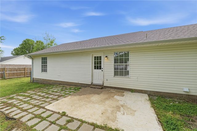228 Samuel Place, Farmington, AR 72730