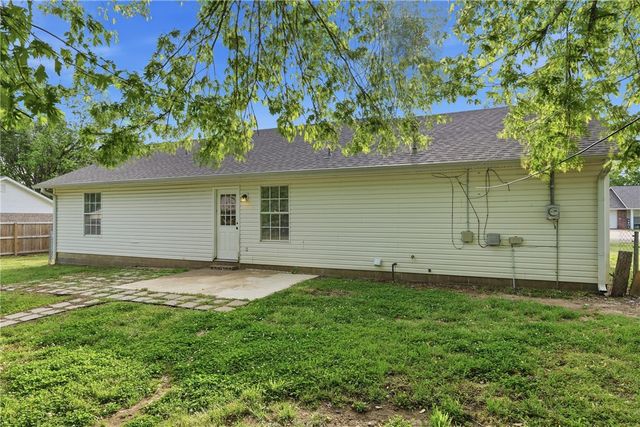 228 Samuel Place, Farmington, AR 72730